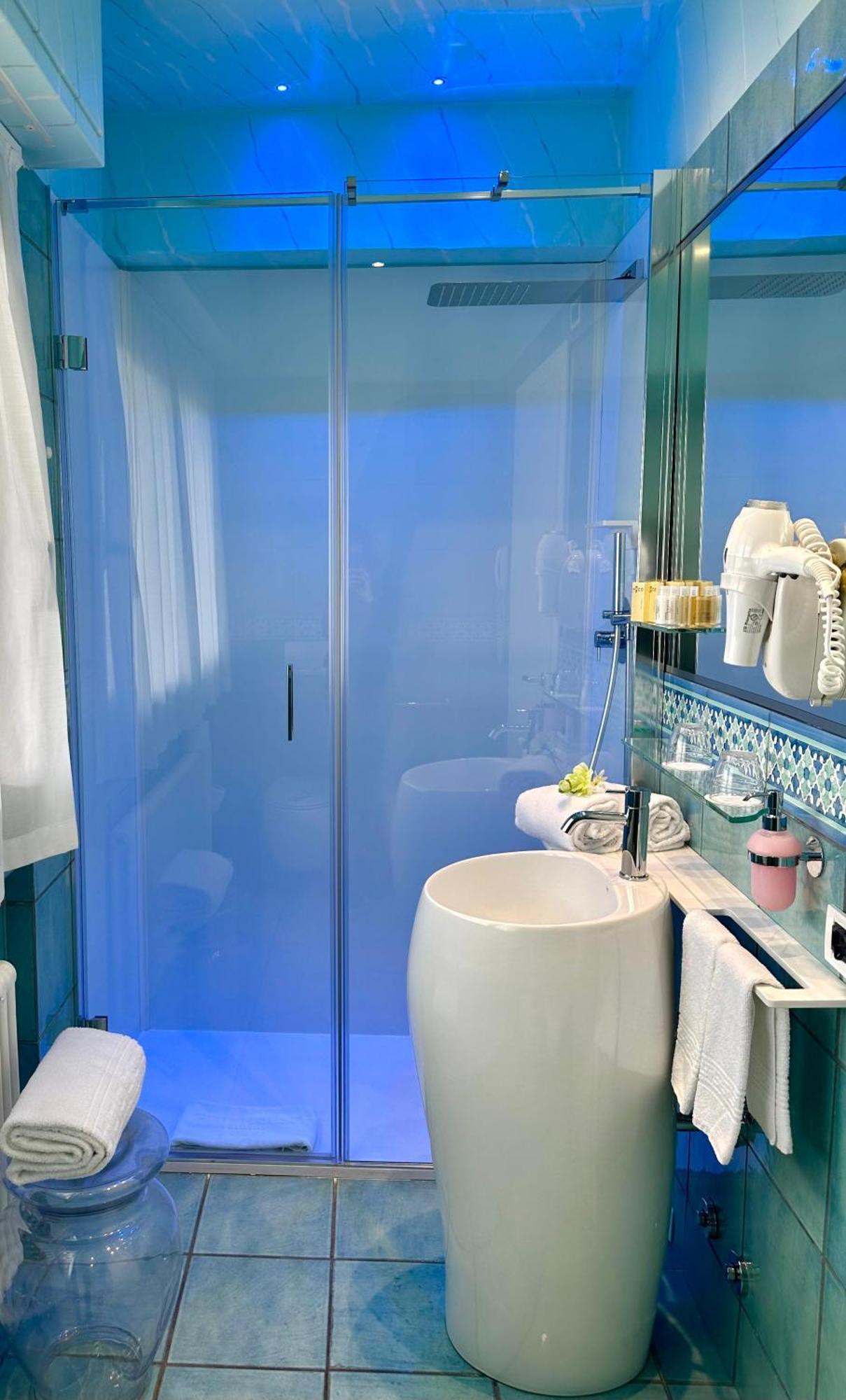 Club House Hotel Rimini Ngoại thất bức ảnh